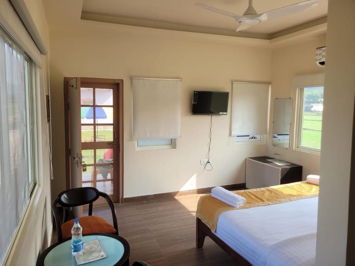 Corbett Veda Inn ラムナガル エクステリア 写真